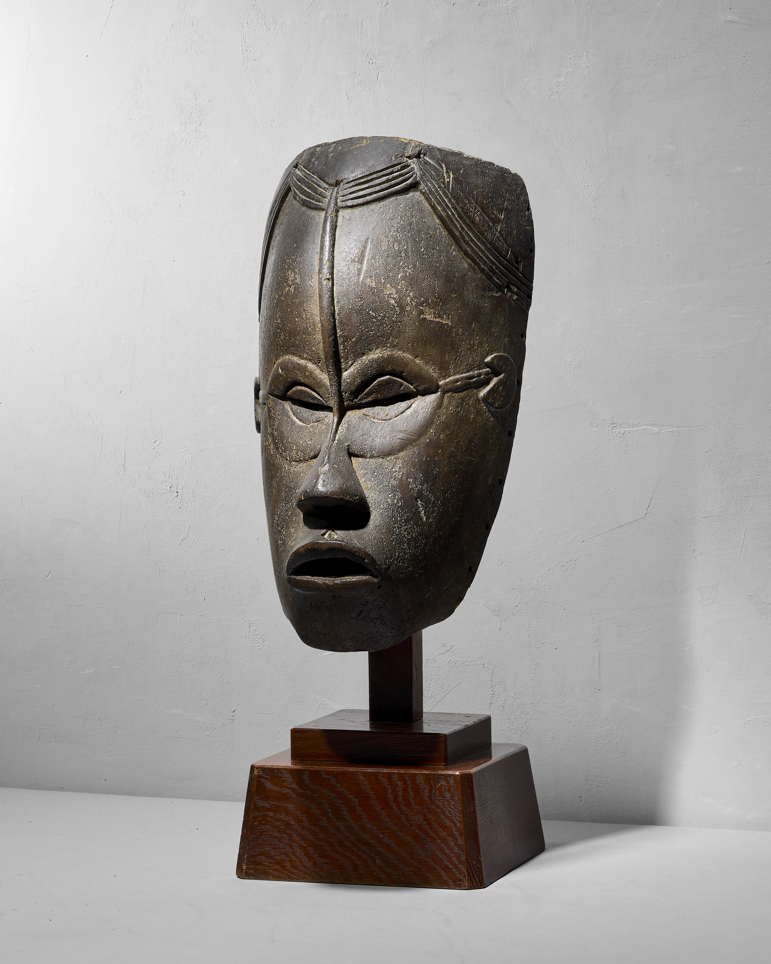 Christie's Marcel Nies Bete Guro